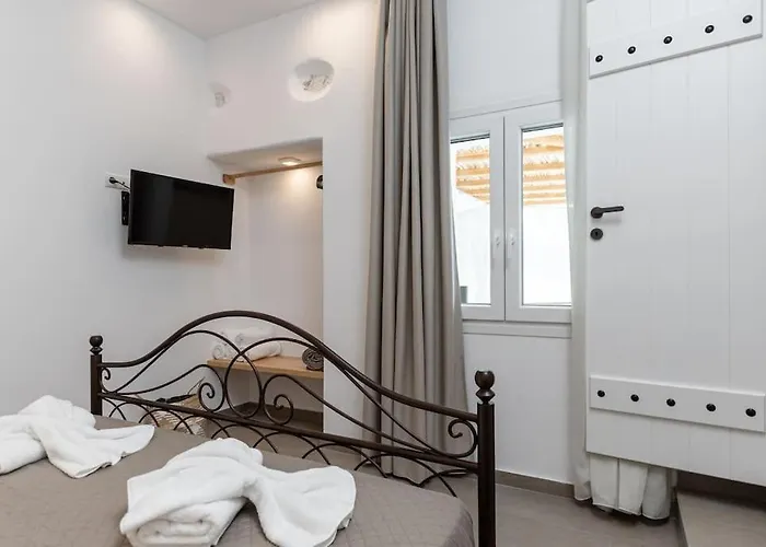 Penelope B Holiday home